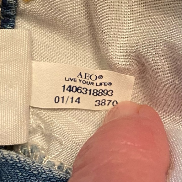 American Eagle Denim Short Overalls Shortalls Size S/P Frayed Hem Women’s GUC. - Picture 6 of 16